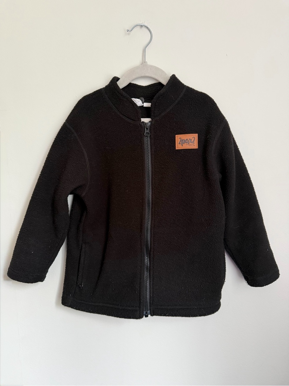 Deux Par Deux Kids' Black Zip-Up Fleece Jacket (Size 5)